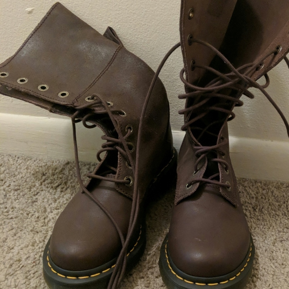 Dr. Martens